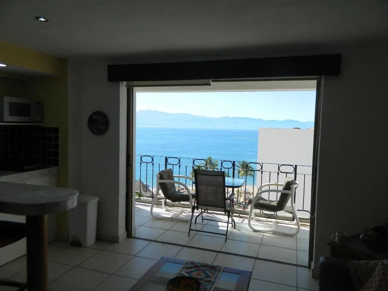 Beachfront View Condo Beside La Isla Mall Puerto Vallarta